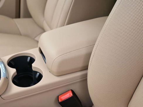 Certified 2026 Porsche Macan S AWD/4WD image 21