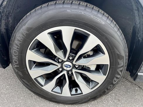 Used 2023 Subaru Outback Touring image 8