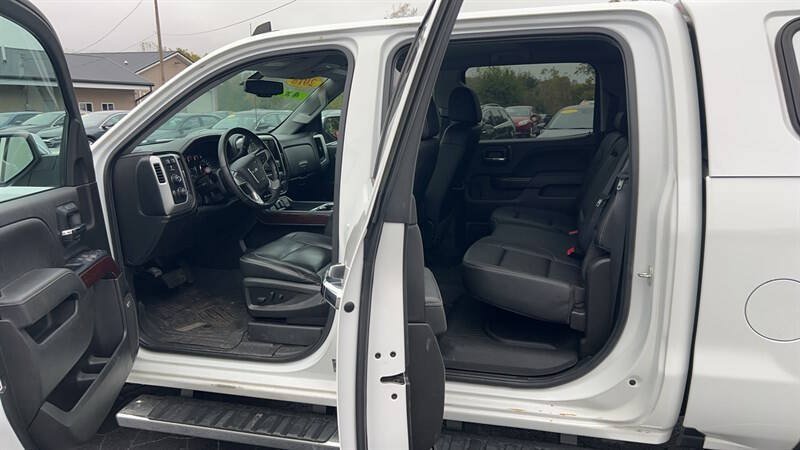 Used 2018 GMC Sierra 1500 SLT w/ SLT Premium Package AWD/4WD image 14