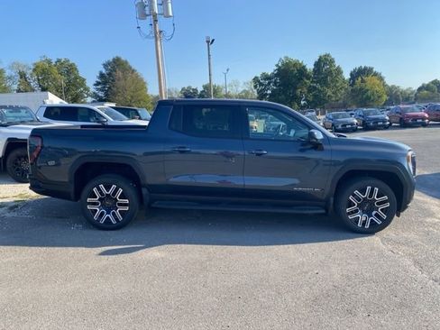 New 2026 GMC Sierra EV Elevation AWD/4WD image 7