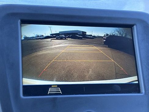 Used 2019 Chevrolet Equinox LT image 33