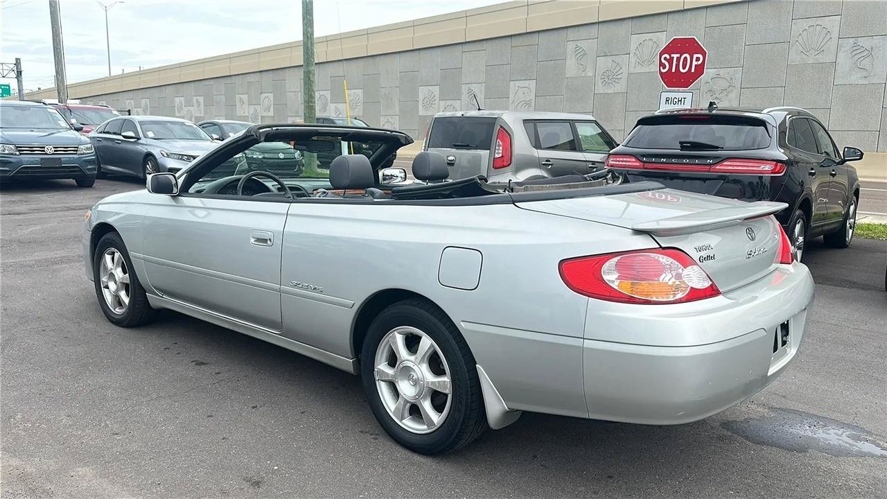 Used 2003 Toyota Solara SLE FWD image 10