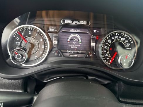 Used 2022 RAM 1500 Big Horn image 13