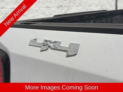 Used 2026 GMC Sierra 1500 SLT AWD/4WD image 10