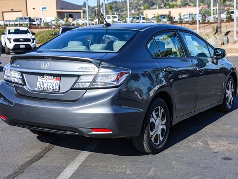 Used 2013 Honda Civic Hybrid Sedan image 24