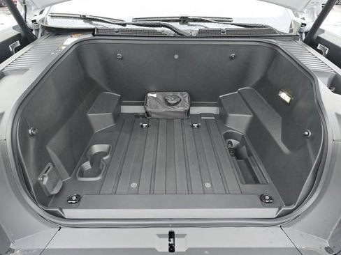 New 2025 GMC Sierra EV Denali image 30