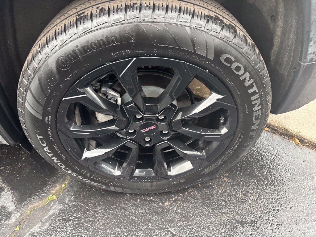 Used 2026 GMC Terrain Elevation w/ Elevation Premium Package AWD/4WD image 8