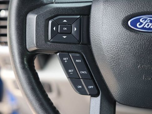 Used 2018 Ford F150 XLT w/ Equipment Group 302A Luxury AWD/4WD image 16
