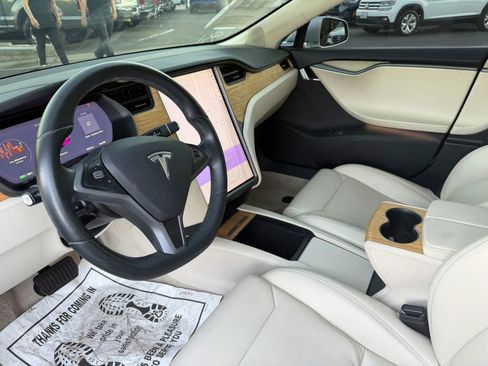 Used 2018 Tesla Model S 75D AWD/4WD image 8
