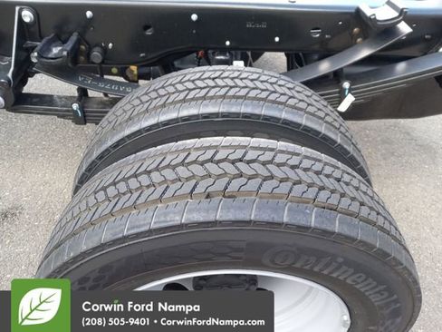 New 2026 Ford F550 4x4 Crew Cab image 28