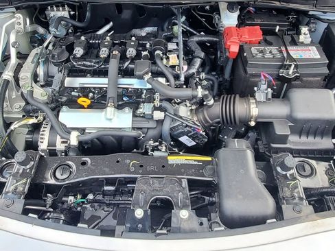 New 2025 Nissan Versa SV w/ Trunk Package FWD image 10