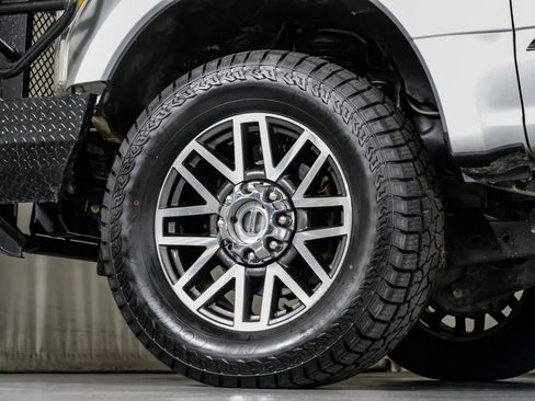 Used 2018 Ford F350 Lariat w/ Lariat Ultimate Package AWD/4WD image 55