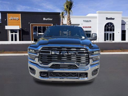 New 2026 RAM 3500 Big Horn AWD/4WD image 9