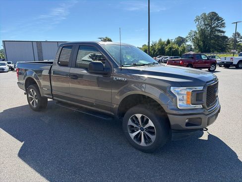 Used 2020 Ford F150 XL w/ Equipment Group 101A Mid AWD/4WD image 9