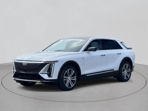 Certified 2024 Cadillac Lyriq Luxury w/ LPO, Floor Liner Package AWD/4WD image 1
