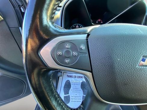 Used 2022 Chevrolet Colorado LT w/ Fleet Safety Package image 19