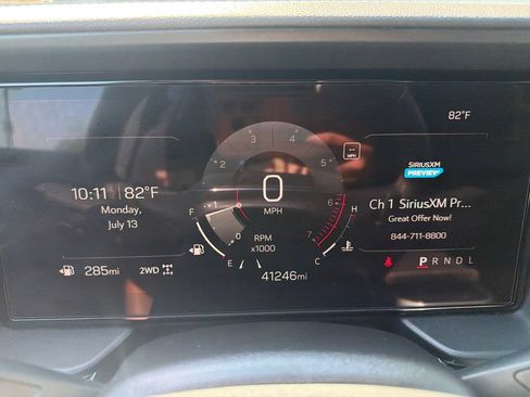 Used 2025 GMC Terrain Elevation AWD/4WD image 17
