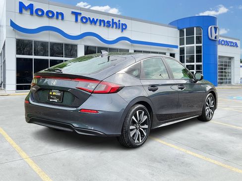 Used 2024 Honda Civic EX-L image 6