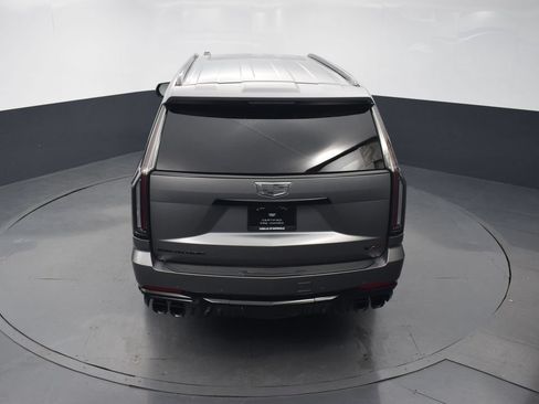 Certified 2026 Cadillac Escalade ESV V AWD/4WD image 46