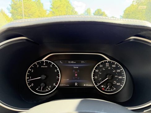 Used 2017 Nissan Maxima Platinum image 27