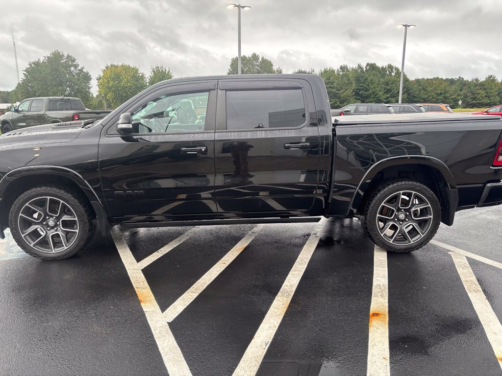 Used 2019 RAM 1500 Laramie AWD/4WD image 6