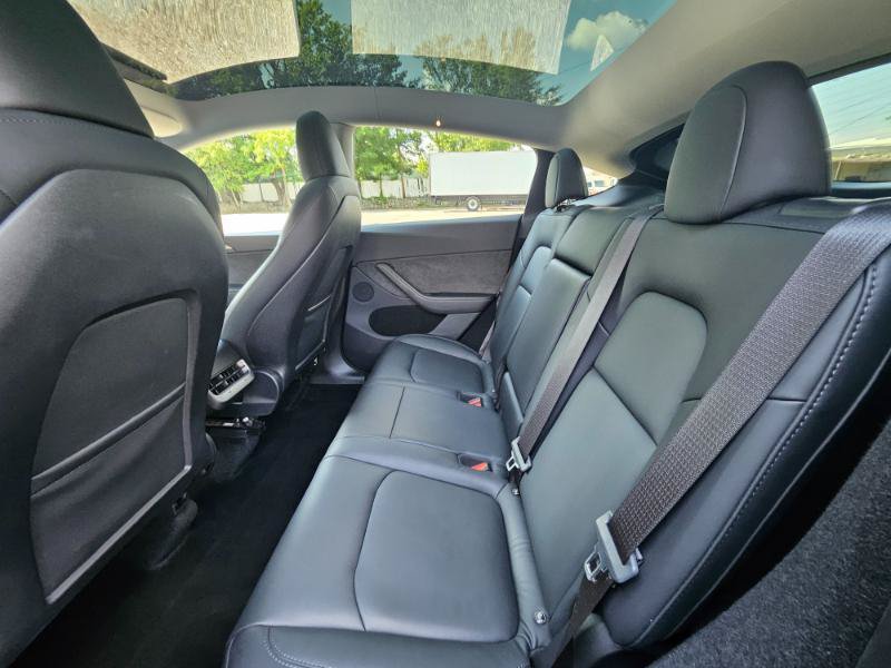 Used 2023 Tesla Model Y Long Range AWD/4WD image 62