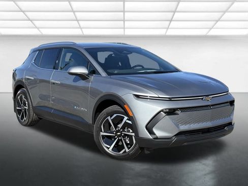 New 2026 Chevrolet Equinox EV LT AWD/4WD image 14