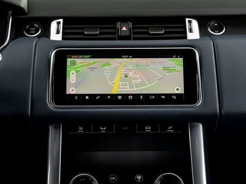 Used 2022 Land Rover Range Rover Sport HST image 23