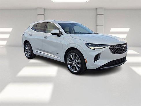 Certified 2022 Buick Envision Avenir w/ Technology Package II image 7