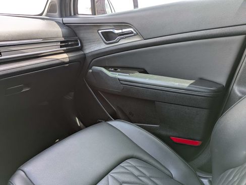Certified 2023 Kia Sportage X-Pro Prestige AWD/4WD image 19