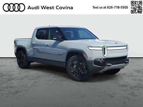 Used 2024 Rivian R1T Adventure AWD/4WD image 1