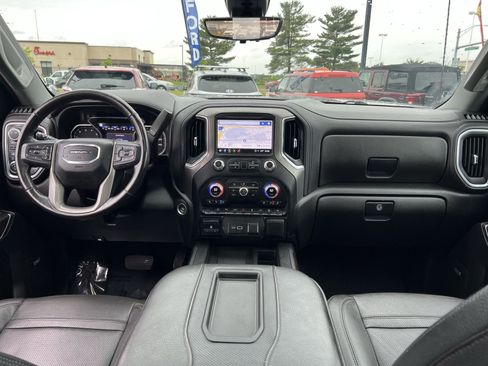 Used 2022 GMC Sierra 2500 Denali w/ Denali Ultimate Package AWD/4WD image 31