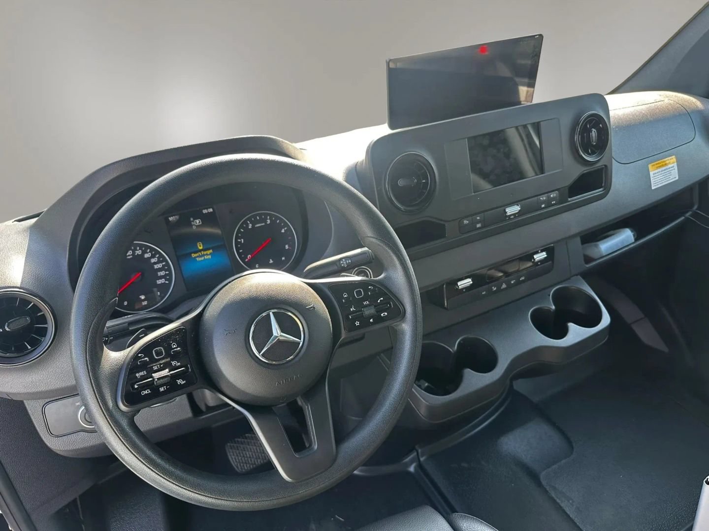 Used 2023 Mercedes-Benz Sprinter 3500 w/ Acoustic Package image 22