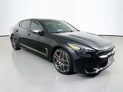 Used 2023 Kia Stinger GT2 RWD image 17