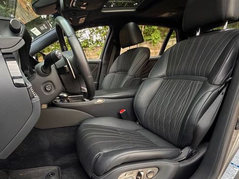 Certified 2020 Lexus LS 500 AWD w/ Interior Upgrade Package image 23