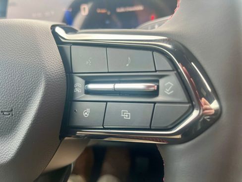 New 2026 Chevrolet Equinox EV RS image 15