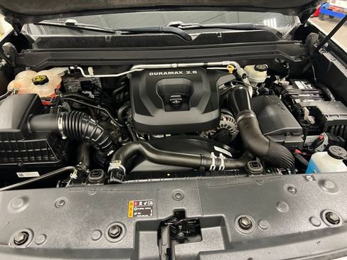 Used 2017 GMC Canyon SLT w/ Driver Alert Package image 16