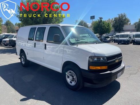 Used 2019 Chevrolet Express 2500 2500 G2500 w/ Driver Convenience Package image 18