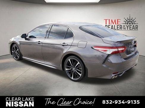 Used 2018 Toyota Camry XSE w/ Driver Assist Package image 5