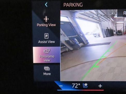 Used 2026 BMW iX xDrive60 image 19