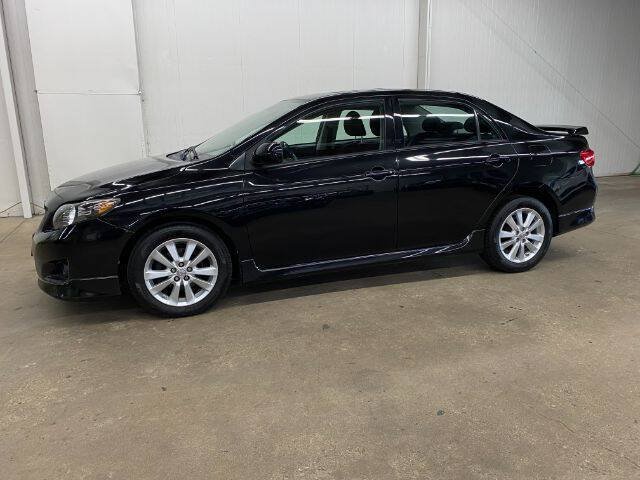 Used 2010 Toyota Corolla S FWD image 1