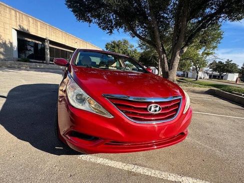 Used 2013 Hyundai Sonata GLS image 9