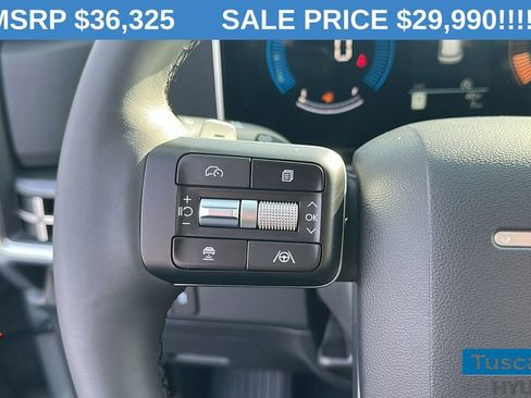 New 2025 Hyundai Santa Fe SE image 17