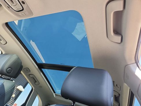 Used 2019 Audi Q5 2.0T Premium Plus w/ Premium Plus Package AWD/4WD image 14