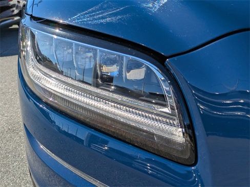 Used 2019 Lincoln Nautilus Black Label image 10