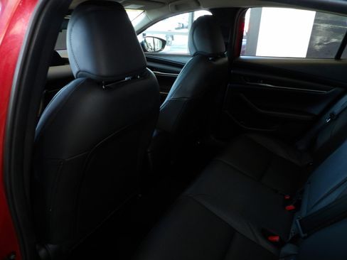 Certified 2024 MAZDA MAZDA3 s image 21