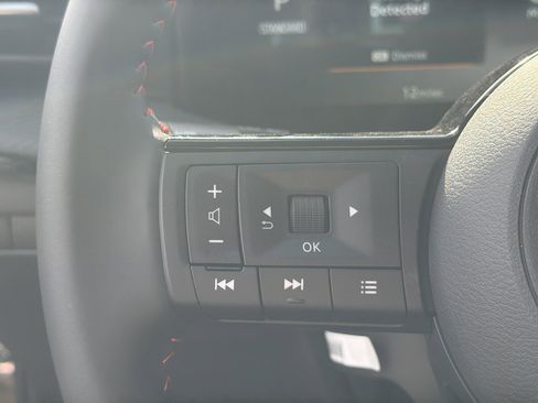 New 2026 Nissan Kicks SR w/ Cold Weather Package image 19