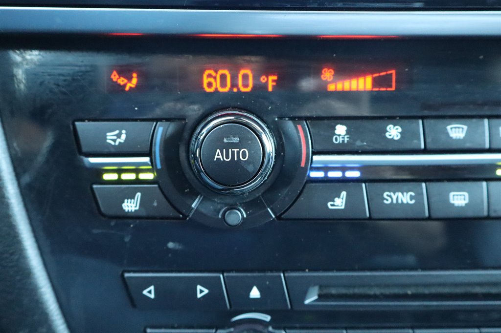 Used 2015 BMW X5 xDrive50i AWD/4WD image 33