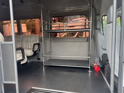 Used 2017 Ford Transit 250 148 High Roof Extended RWD image 16