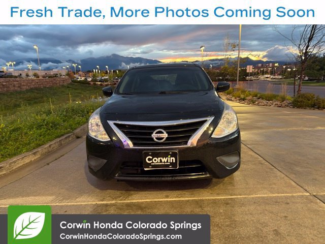 Used 2016 Nissan Versa SV FWD image 2